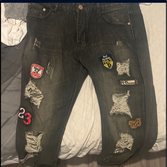 Other - Ripped jeans